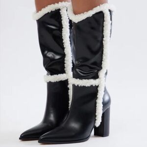 Saint Faux Fur Knee High Boots - Black - 6.5 (originally (60$) #Y2K #Furboots